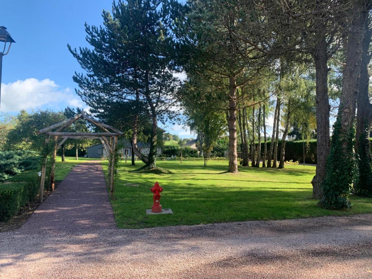 Les Manoirs Des Portes De Deauville - Small Luxury Hotel Of The World Canapville  Exteriör bild