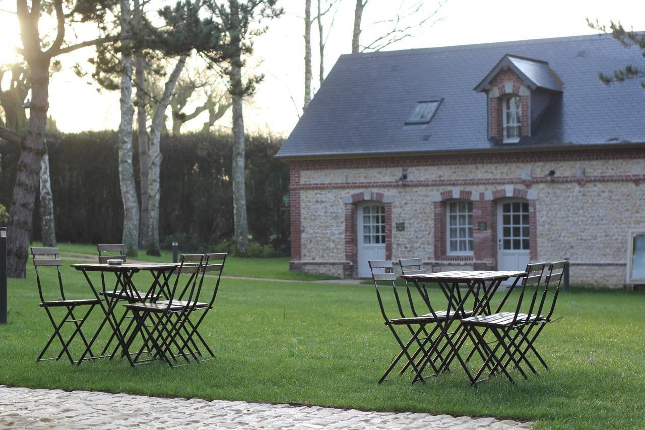 Les Manoirs Des Portes De Deauville - Small Luxury Hotel Of The World Canapville  Exteriör bild