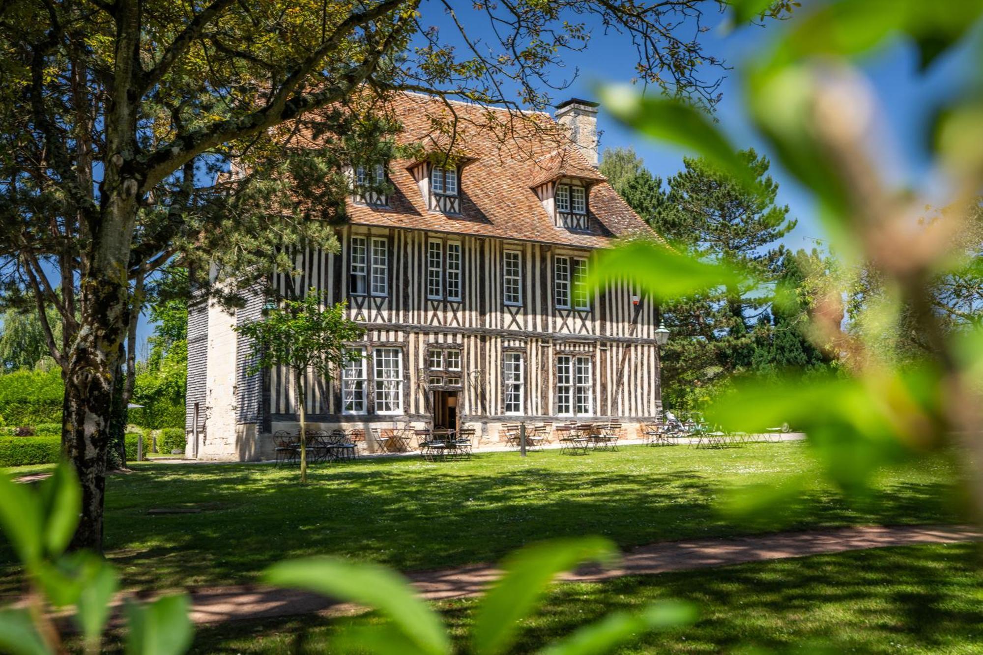 Les Manoirs Des Portes De Deauville - Small Luxury Hotel Of The World Canapville  Exteriör bild